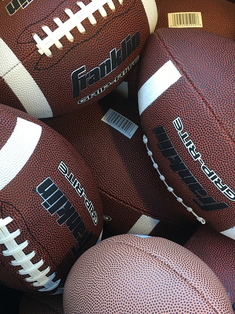 莱万：我从三场比赛前就有点小问题，今天情况已经好多了.